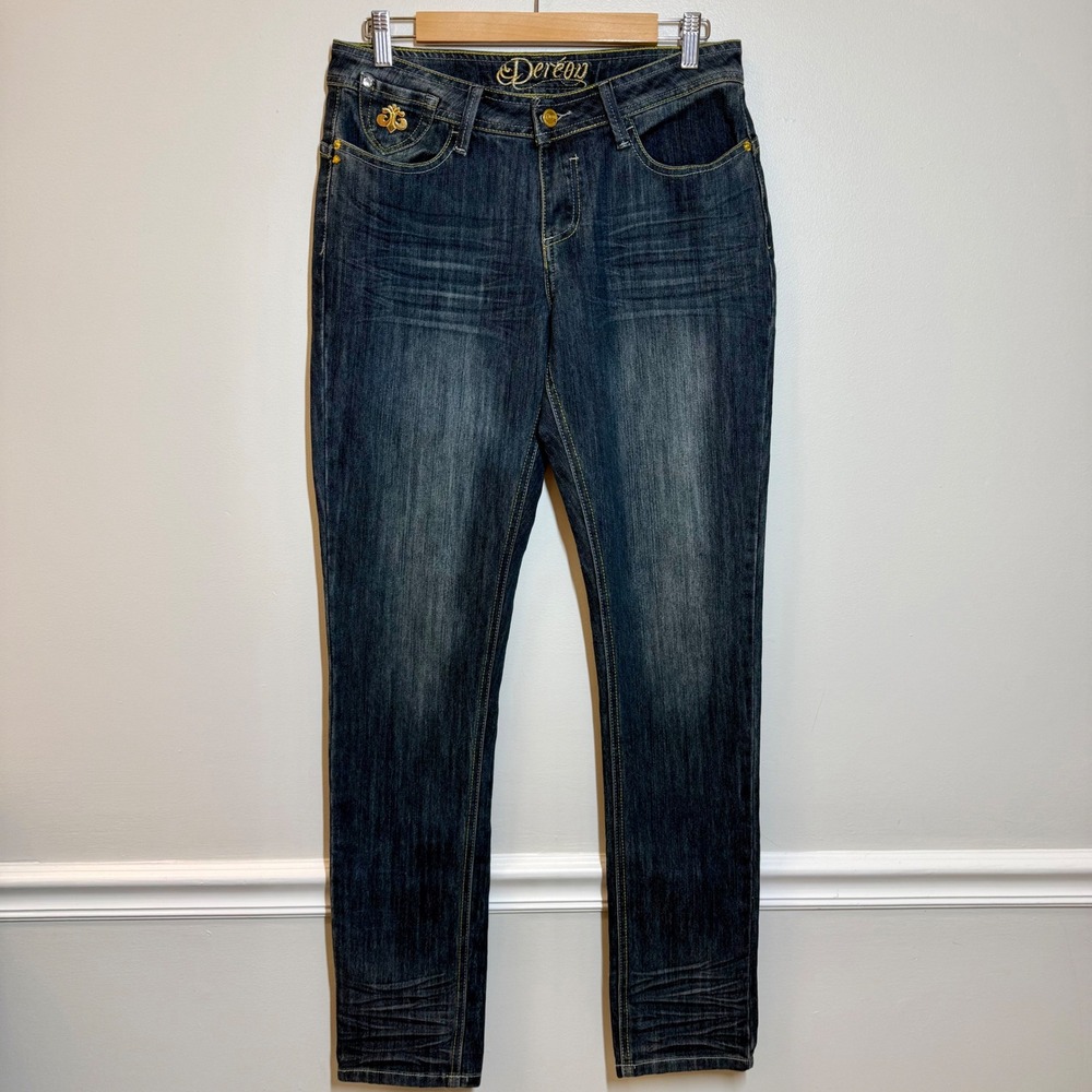Dereon Women's Jeans Size 9/10 Dark Wash Straight Leg Y2K Embroidered Logo 30W